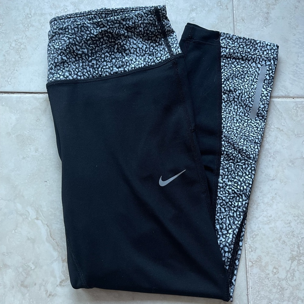 Nike racer 2.0 cropped dri fit leggings